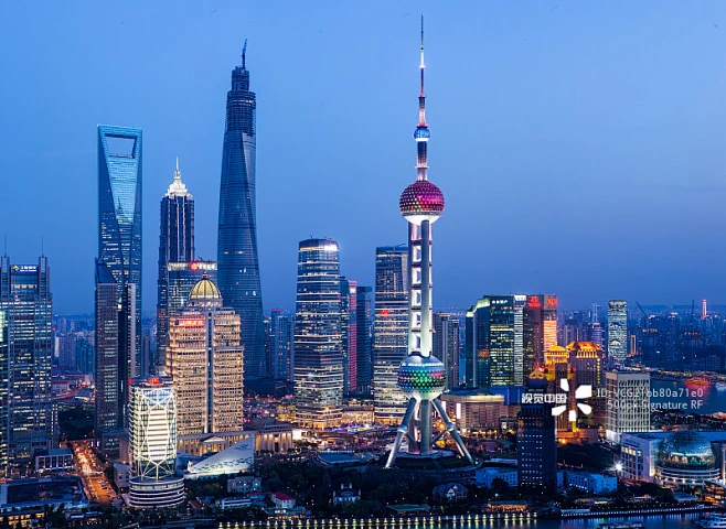 5 Days Private Shanghai and Zhangjiajie Tour