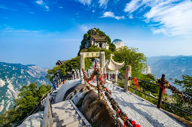 One Day Private Tour to Mt. Huashan, No Shopping